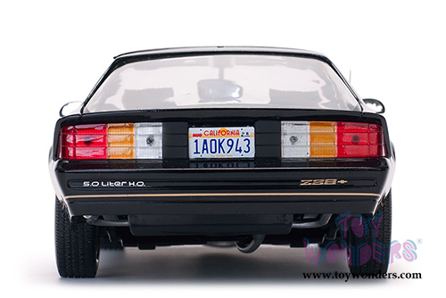 Sun Star USA - Chevy Camaro IROC-Z T-Top (1985, 1/18 scale diecast model car, Black) 1943BK