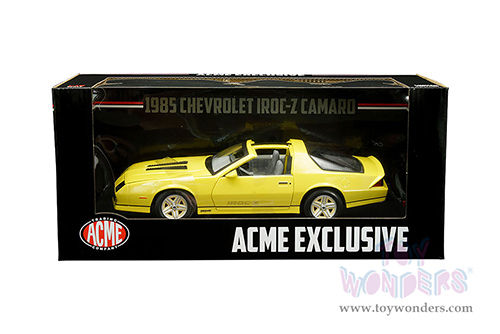 Acme Exclusive - Chevrolet&reg; Camaro IROC-Z T-Top (1985, 1/18 scale diecast model car, Yellow Gold) 1945