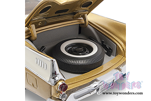 Lucky Road Signature - Studebaker Golden Hawk Hardtop (1958, 1/18 scale diecast model car, Gold) 20018G