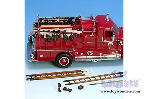 Lucky Road Signature - Seagrave Model 750 Fire Engine (1958, 1/24 scale diecast model car, Red) 20168R