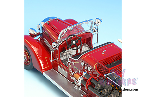 Lucky Road Signature - Ahrens-Fox VC Fire Engine (1938, 1/24 scale diecast model car, Red) 20178R