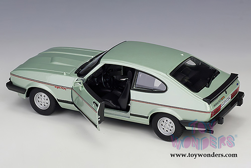 BBurago - Ford Capri Hard Top (1982, 1/24 scale diecast model car, Green) 21093GN
