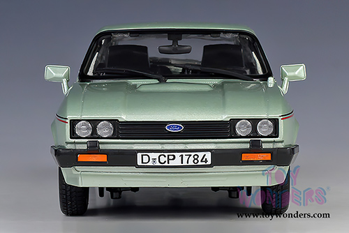 BBurago - Ford Capri Hard Top (1982, 1/24 scale diecast model car, Green) 21093GN