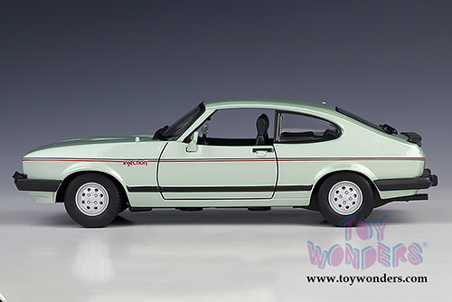 BBurago - Ford Capri Hard Top (1982, 1/24 scale diecast model car, Green) 21093GN