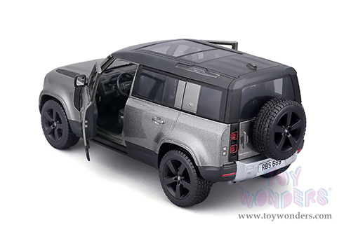 BBurago - Land Rover Defender 110 (2022, 1/24 scale diecast model car, Silver) 18-21101SV