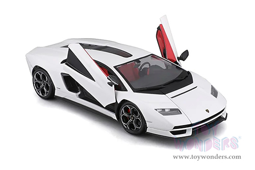 BBurago -  Lamborghini Countach LPI 800-4 (1/24 scale diecast model car, White) 21102WT