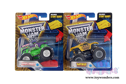 Mattel Hot Wheels - Monster Jam Assortment (1/64 scale diecast model car, Asstd.) 21572/984M