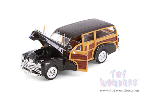 Showcasts® Collectibles - Chevrolet® Fleetmaster™ (1948, 1/24 scale diecast model car, Asstd.) 22083/4D MAP: $19.99