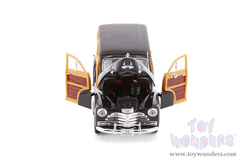 Showcasts® Collectibles - Chevrolet® Fleetmaster™ (1948, 1/24 scale diecast model car, Asstd.) 22083/4D MAP: $19.99