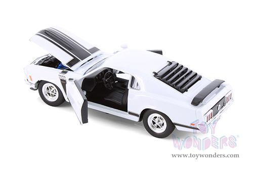 Showcasts® Collectibles - Ford Mustang Boss 302 (1970, 1/24 scale diecast model car, Asstd.) 22088/4D MAP: $19.99
