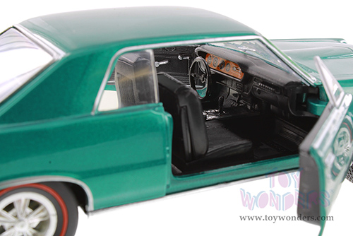 Welly - Pontiac GTO Hardtop (1965, 1/24 scale diecast model car, Green) 22092WGN