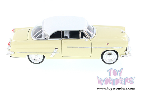 Welly - Ford Crestline Victoria (1953, 1/24 scale diecast model car, Cream) 22093WCM