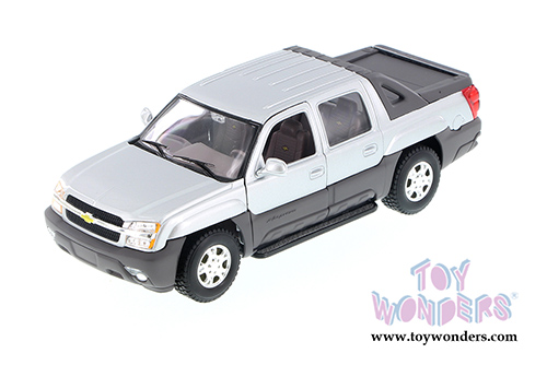 Welly - Chevy Avalanche Pickup (2002, 1/24 scale diecast model car, Silver) 22094WSV