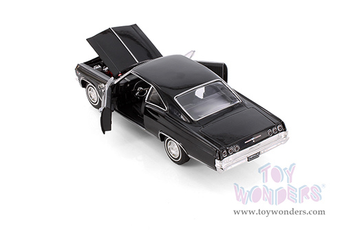 Welly - Chevy&reg; Impala&trade; SS396 Hard Top (1965, 1/24 scale diecast model car, Assrtd) 22417/4D