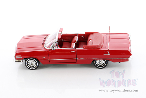 Welly - Chevolet&reg; Impala Convertible (1963, 1/24 scale diecast model car, Red) 22434LR/4D