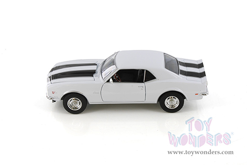 Welly - Chevrolet&reg; Camaro&reg; Z28 (1968, 1/24 scale diecast model car, White) 22448WWT