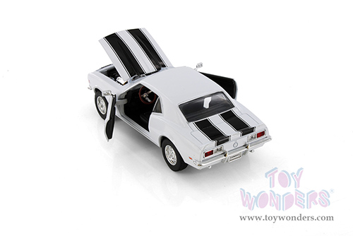 Welly - Chevrolet&reg; Camaro&reg; Z28 (1968, 1/24 scale diecast model car, White) 22448WWT