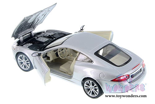 Welly - Jaguar XK Coupe (1/24 scale diecast model car, Asstd.) 22470/4D