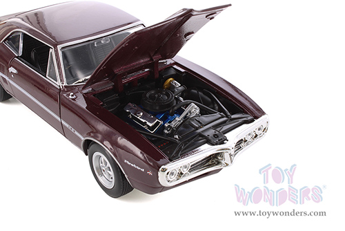 Showcasts® Collectibles - Pontiac® Firebird® Hardtop (1967, 1/24 scale diecast model car, Asstd.) 22502/4D MAP: $19.99