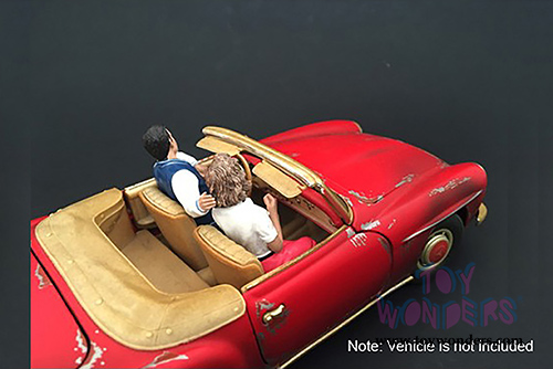 American Diorama Figurine - Seated Couple Night Out II Figures set of 2 (1/18  scale, Pink, Blue and white) 23833B