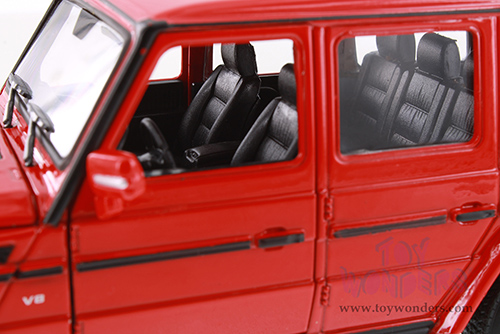Showcasts® Collectibles - Mercedes-Benz G Class Wagon Hardtop (1/24 scale diecast model car, Asstd.) 24012/4D MAP: $19.99