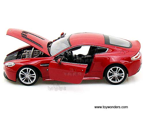 Welly - Aston Martin V12 Vantage Hard Top (1/24 scale diecast model car, Red) 24017W