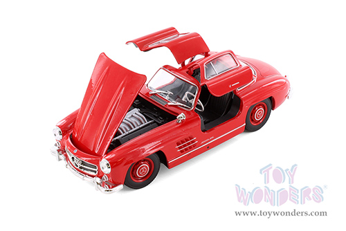Showcasts® Collectibles - Mercedes-Benz 300SL Hardtop (1/24 scale diecast model car, Asstd.) 24064/4D MAP: $19.99