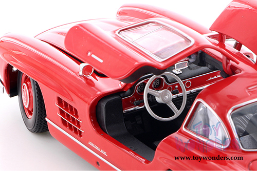 Welly - Mercedes-Benz 300 SL Hardtop (1/24 scale diecast model car, Red) 24064WR