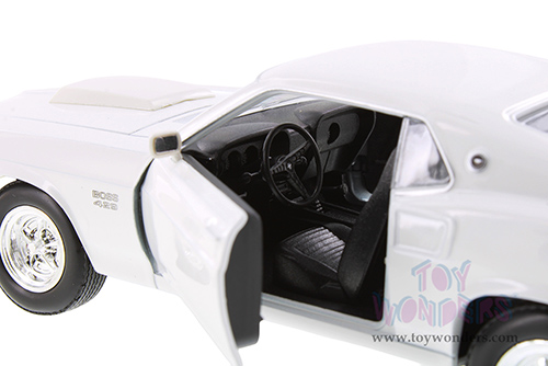 Showcasts® Collectibles - Ford Mustang Boss 429 Hardtop (1969, 1/24 scale diecast model car, Asstd.) 24067/4D MAP: $19.99