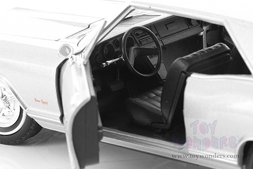 Welly - Buick&reg; Riviera&trade; Grand Sport Hardtop (1965, 1/24 scale diecast model car, Silver) 24072WSV