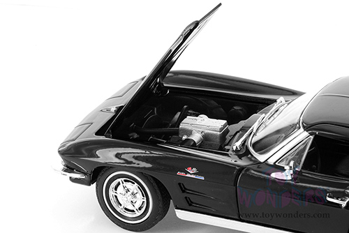 Welly - Chevrolet® Corvette® Hardtop (1963, 1/24 scale diecast model car, Black) 24073WBK
