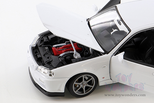 Welly - Nissan Skyline GT-R (R34) Hardtop (1/24 scale diecast model car, White) 24108WWT