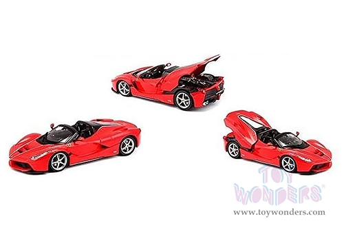 BBurago Ferrari Race & Play - Ferrari F70 Aperta (1/24 scale diecast model car, Red) 18-26022R