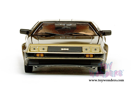 Sun Star - DeLorean DMC-12 Coupe (1981, 1/18 scale diecast model car, Gold) 2702