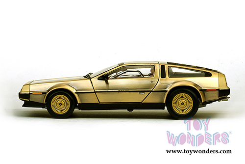 Sun Star - DeLorean DMC-12 Coupe (1981, 1/18 scale diecast model car, Gold) 2702