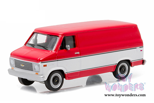 Greenlight - Country Roads Series 14 (1/64 scale diecast model car, Asstd.) 29830/48