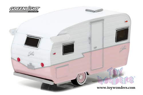 Greenlight - Shasta 15ft Airflyte Trailer (1/64 scale diecast model car, Pink) 29877/48