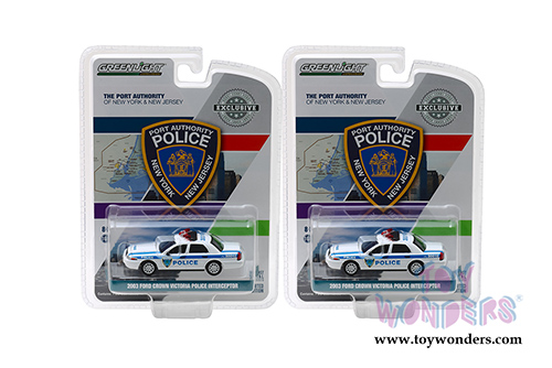 Greenlight - Ford Crown Victoria Police Port Authority of New York & New Jersey Police (2003, 1/64 scale diecast model car, White/Blue) 30010/48