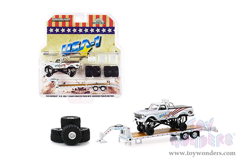 Greenlight - Chevrolet&reg; K-10 "USA-1" Monster Truck on Gooseneck Trailer with Regular and 66" Tires replacement set (1970, 1/64 scale diecast model car, White) 30101/24