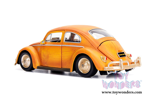Jada Toys - Hollywood Rides | TRANSFORMERS 6 Volkswagen® Beetle® Bumblebee™ with Charlie figure (1971, 1/24, diecast model car, Weathered Yellow) 30114