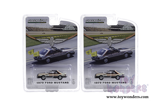 Greenlight - Ford Mustang Official Pace Car 63rd Annual Indianapolis 500 Mile Race (1979, 1/64 scale diecast model car, White/Black) 30166/48
