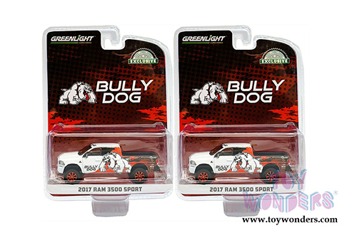 Greenlight - Ram 3500 Sport Pick Up Truck - Bully Dog (2017, 1/64 scale diecast model car, White) 30172/48