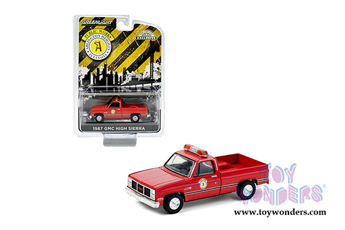 Greenlight - GMC High Sierra Pickup Truck Public Works Arlington Heights, Illinois (1987, 1/64 scale diecast model car, Red) 30213/48