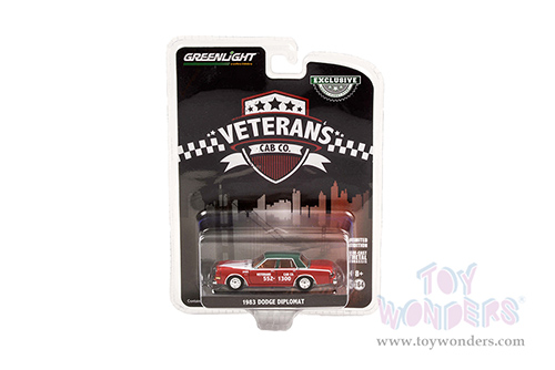 Greenlight - Dodge Diplomat - Veteran's Cab Co. Taxi (1983, 1/64 scale diecast model car, Red/Matte Green) 30283/48