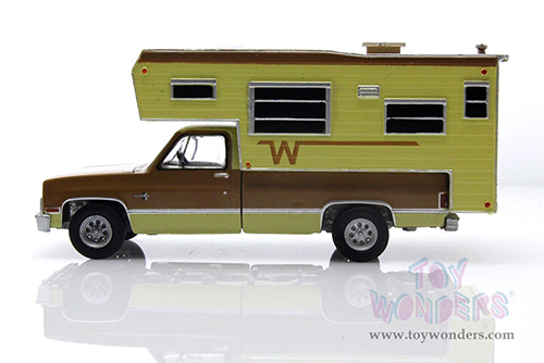 Greenlight - Chevrolet&reg; C20 Silverado Camper Special with Winnebago Slide-In Camper (1986, 1/64 scale diecast model car, Copper Canyon & Doeskin Tan) 30288/48