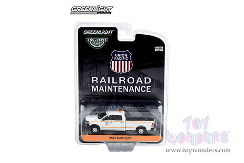 Greenlight - Ram 2500 Union Pacific Railroad Maintenance Truck (2022, 1/18 scale diecast model car, White) 30387/48