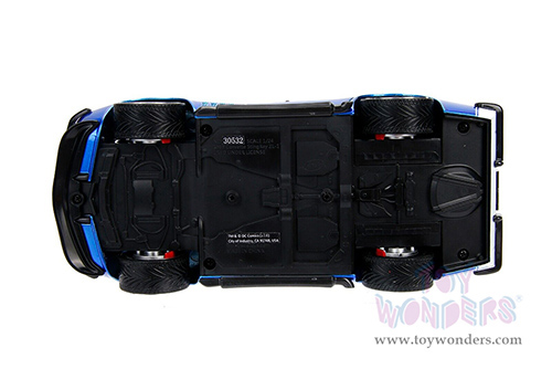 Jada Toys - Metals Die Cast | Bigtime Muscle Chevrolet&reg; Corvette&reg; Stingray&trade; ZL-1 Hardtop (1969, 1/24 scale diecast model car, Blue/White stripe) 30532