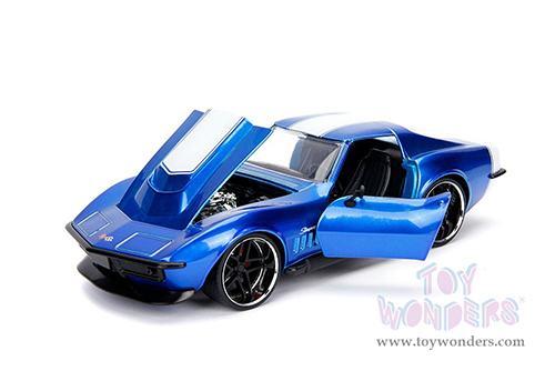 Jada Toys - Metals Die Cast | Bigtime Muscle Chevrolet&reg; Corvette&reg; Stingray&trade; ZL-1 Hardtop (1969, 1/24 scale diecast model car, Blue/White stripe) 30532