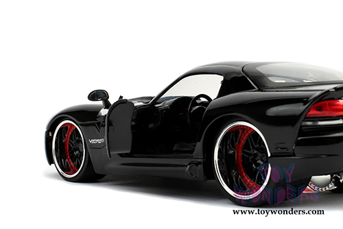 Jada Toys Fast & Furious - Letty's Dodge Viper SRT10 Hardtop (1/24 scale diecast model car, Black) 30731