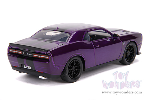 Jada Toys Bigtime Muscle - Dodge Challenger SRT Hellcat (2015, 1/24 scale diecast model car, Purple with Black Stripes) 31063